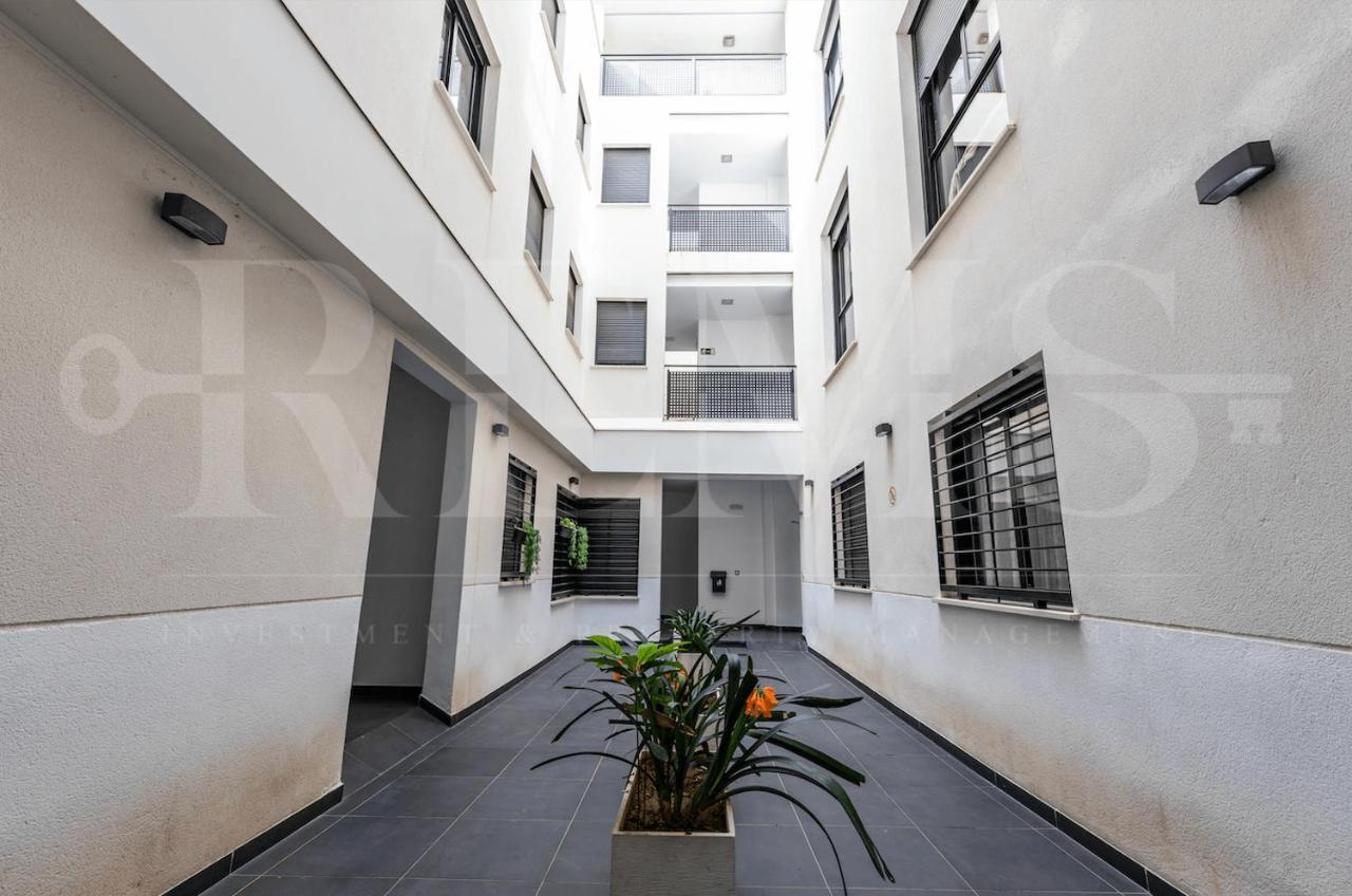 3Br Apartment With Parking And Patio In The Center By Rems Málaga Kültér fotó