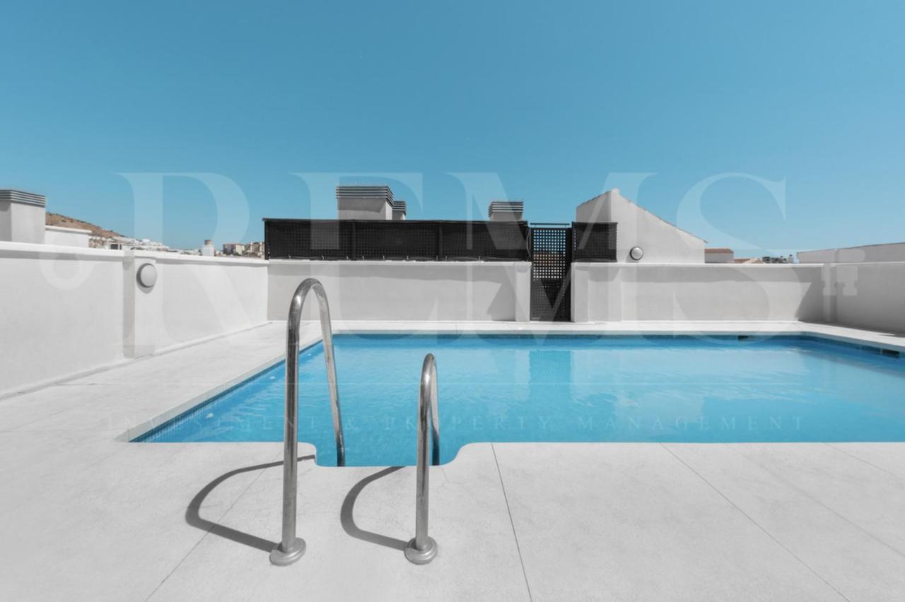 3Br Apartment With Parking And Patio In The Center By Rems Málaga Kültér fotó
